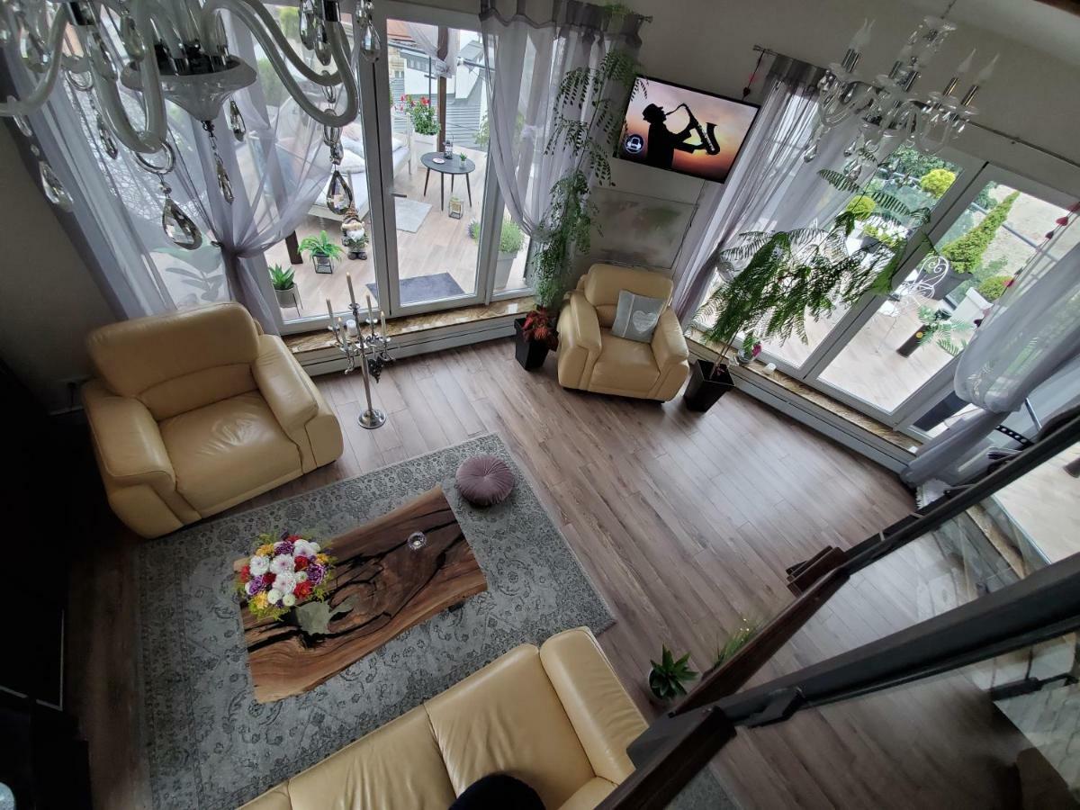 Apart-Terrace On Baker Street Лвив Екстериор снимка